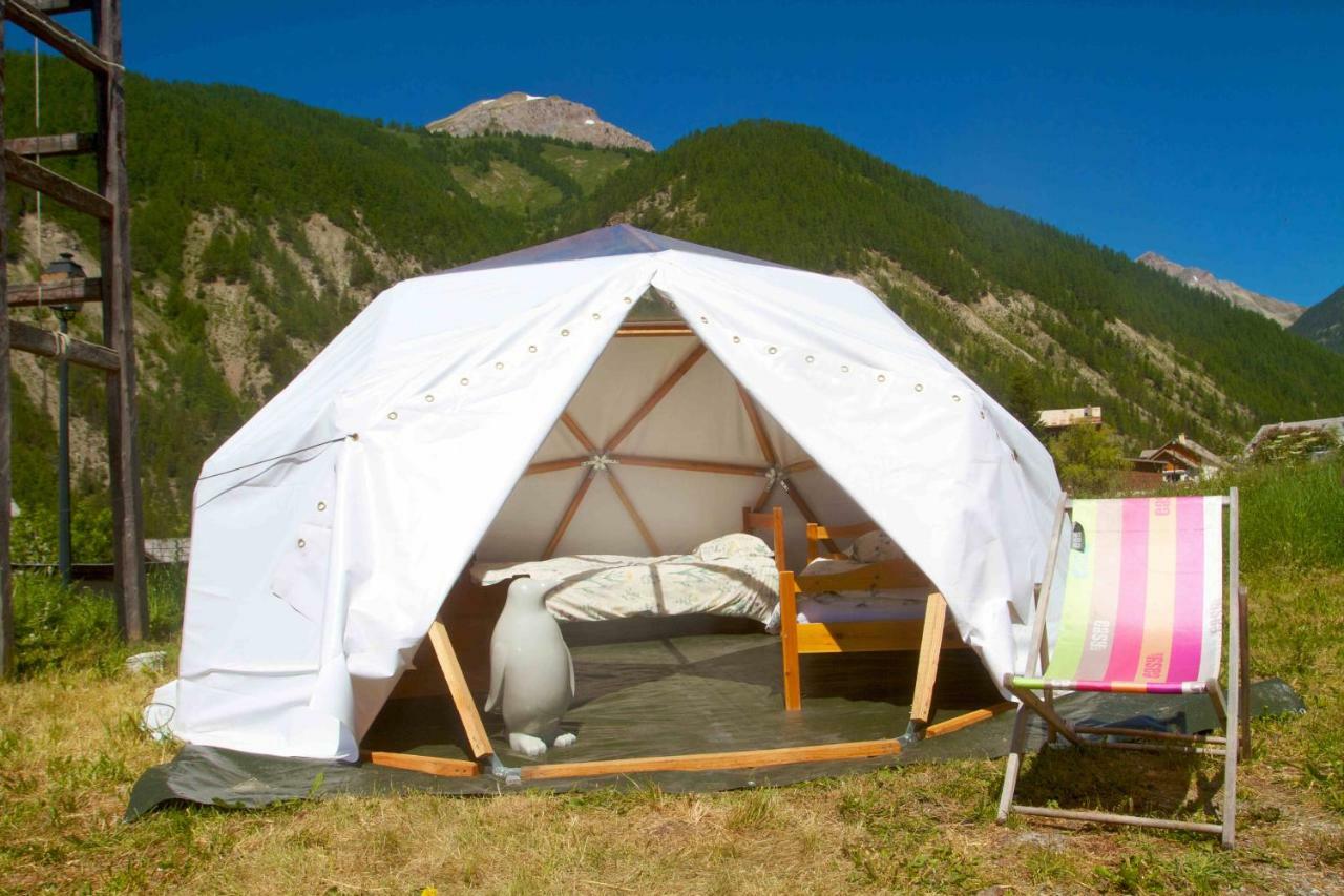 Les Domes Du Chalet Viso Hotell Arvieux Eksteriør bilde